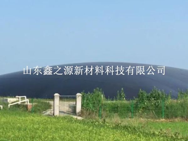 仔細(xì)檢測(cè)沼氣池黑膜滲透點(diǎn)，保障工程質(zhì)量