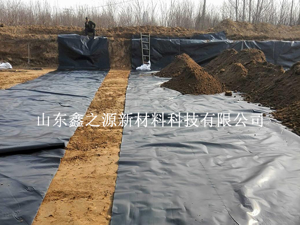 不同氣候下該如何鋪設(shè)魚蝦養(yǎng)殖防滲膜？