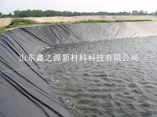 如何順利的延緩蓄水池防滲膜的衰老？